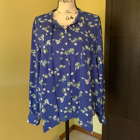 π SALE! NWT J. Crew Factory Floral Blouse with Necktie π - Picture 3 of 10